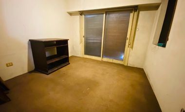 Casa en venta en importante esquina centro de Billinghurts
