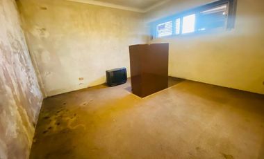Casa en venta en importante esquina centro de Billinghurts