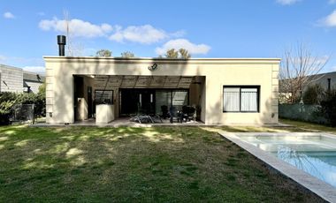 Casa en alquiler Santa Juana Canning