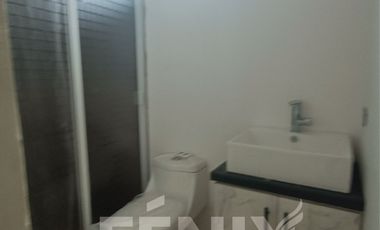 Casa en pre-venta  con habitación en planta baja - Fracc. Privado Coatepec