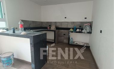 Casa en pre-venta  con habitación en planta baja - Fracc. Privado Coatepec