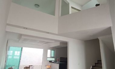 Casa en pre-venta  con habitación en planta baja - Fracc. Privado Coatepec