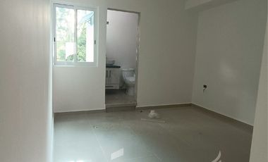 Casa en pre-venta  con habitación en planta baja - Fracc. Privado Coatepec