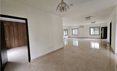 Venta de Casa en Clayton , Ph Senderos Camino de Cruces