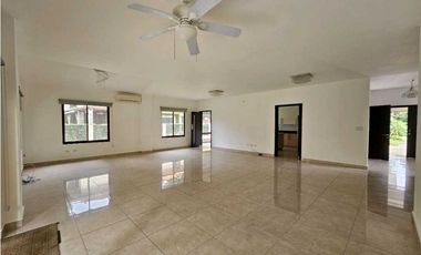 Venta de Casa en Clayton , Ph Senderos Camino de Cruces