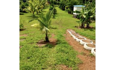 SEA CONFIABLE VENDE TERRENO CON CASA EN AGUADULCE