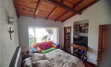Vendo en zona urbana de La Calera casa en conjunto