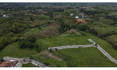 VENTA LOTE ESQUINERO CON HERMOSA VISTA CERRITOS LA VIRGINIA PEREIRA