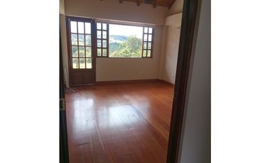 En la vereda Frailejonal de La Calera vendo linda casa de campo