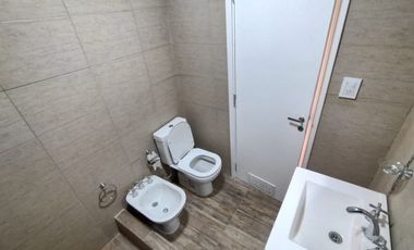 DEPTO. 3 AMB. NECOCHEA 4200