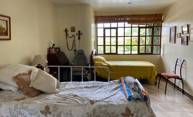 HERMOSA QUINTA CON PISCINA EN VENTA EN YUNGILLA