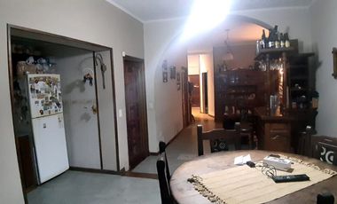 VENTA DE CASA EN QUILMES OESTE