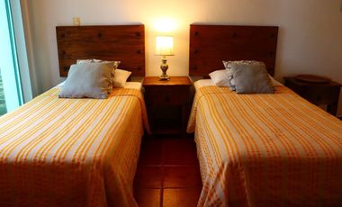 Bonita casa en renta en condominio