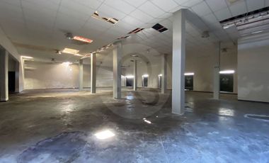 Bodega comercial en venta en Barrio de Santiago