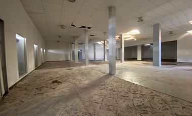Bodega comercial en venta en Barrio de Santiago