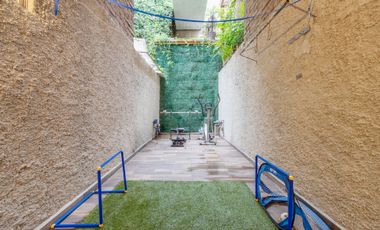Casa en condominio en venta en Lomas de Bezares