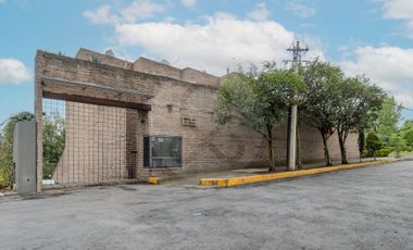 Casa en condominio en venta en Lomas de Bezares