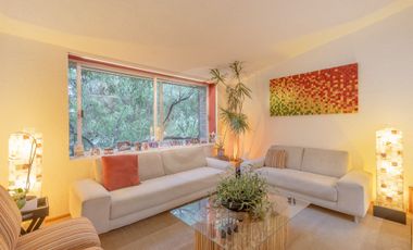 Casa en condominio en venta en Lomas de Bezares