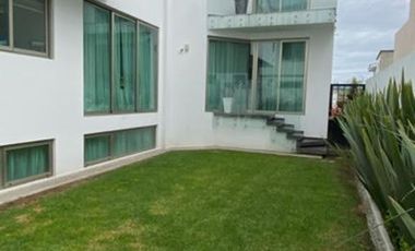 VENTA DE CASA EN CONDADO DEL VALLE METEPEC