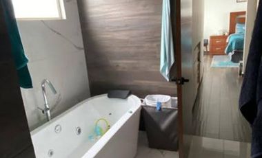 VENTA DE CASA EN CONDADO DEL VALLE METEPEC