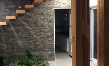 CASA VENTA EN CONJUNTO DIAMANTE REAL DE ARCOS METEPEC MEX