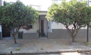 VENTA CASA 3 AMBIENTES EN MUNRO