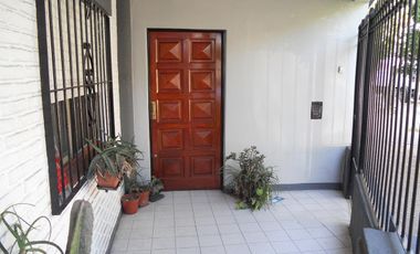 VENTA CASA 3 AMBIENTES EN MUNRO