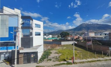 TERRENO EN VENTA EN ZONA MEDICA IBARRA AN