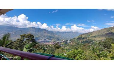GRAN OPORTUNIDAD DE VIVIR RODEADO DE CAMPO EN COPACABANA
