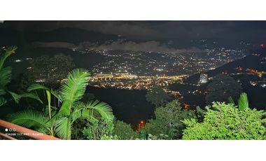 GRAN OPORTUNIDAD DE VIVIR RODEADO DE CAMPO EN COPACABANA