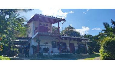GRAN OPORTUNIDAD DE VIVIR RODEADO DE CAMPO EN COPACABANA
