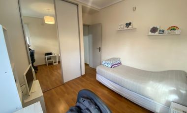 Triplex impecable ! 4 dormitorios, Garage, Apto Cr