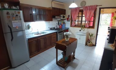 Venta Duplex 3 Ambientes Cochera y Patio Ezpeleta