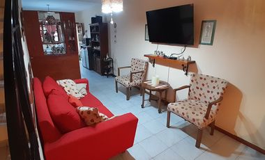 Venta Duplex 3 Ambientes Cochera y Patio Ezpeleta