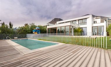 Casa en Venta en Francisco Bulnes Correa 3410