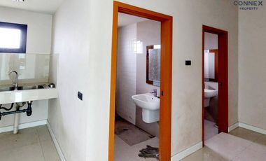 FOR SELL Homeoffice The Studio 7 BTS-Victory Monument CX-101502