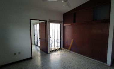 CONFORTABLE CASA EN RENTA O VENTA EN LA CALZADA EN TUXPAN