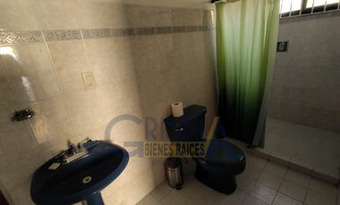 CONFORTABLE CASA EN RENTA O VENTA EN LA CALZADA EN TUXPAN