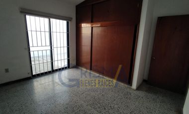 CONFORTABLE CASA EN RENTA O VENTA EN LA CALZADA EN TUXPAN