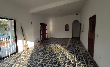 CONFORTABLE CASA EN RENTA O VENTA EN LA CALZADA EN TUXPAN
