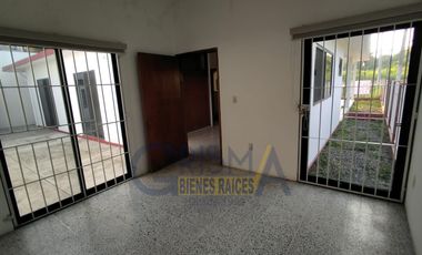 CONFORTABLE CASA EN RENTA O VENTA EN LA CALZADA EN TUXPAN