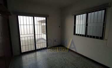 CONFORTABLE CASA EN RENTA O VENTA EN LA CALZADA EN TUXPAN