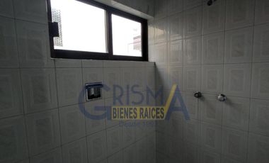 CASA EN VENTA EN EL CENTRO DE LA CIUDAD: ¡AMPLIA, BIEN UBICADA Y LISTA PARA SER TUYA