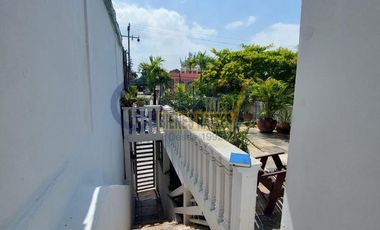 AMPLIA CASA EN VENTA EN COL. DEL VALLE, TUXPAN