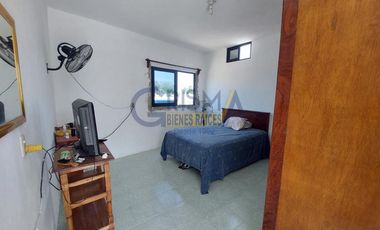 AMPLIA CASA EN VENTA EN COL. DEL VALLE, TUXPAN