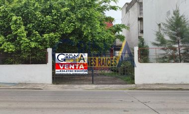 CASA EN VENTA SOBRE BOULEVARD Y  SOBRE  AVENIDA JUÁREZ, ZONA CENTRO