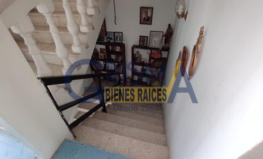 CASA EN VENTA SOBRE BOULEVARD Y  SOBRE  AVENIDA JUÁREZ, ZONA CENTRO