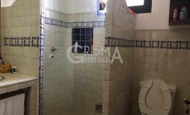 PRECIOSA CASA EN VENTA O RENTA ESTILO MEXICANO EN COL. JARDINES DE TUXPAN