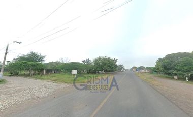 TERRENO EN ESQUINA SOBRE CARRETERA TUXPAN-TAMPICO