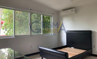CASA CON JARDÍN EN VENTA EN EXCELENTE UBICACIÓN EN COL. RODRÍGUEZ CANO